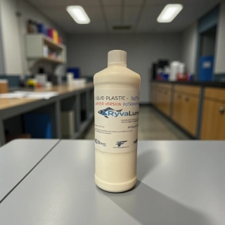 RYVALURES PLASTISOL SOFT-ZIMNÁ VERZIA POTÁPIVÝ 1000G