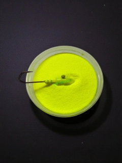 GUMOVÁ FARBA NA JIGOVÉ HLAVIČKY FLUO YELLOW 80G